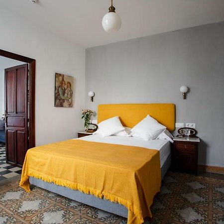 Suites Machado Севилья Экстерьер фото