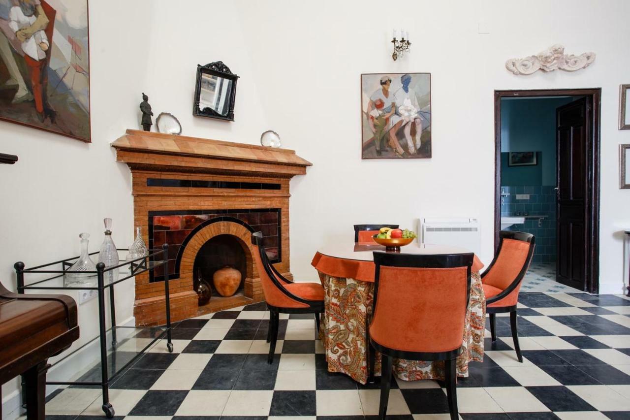 Suites Machado Севилья Экстерьер фото
